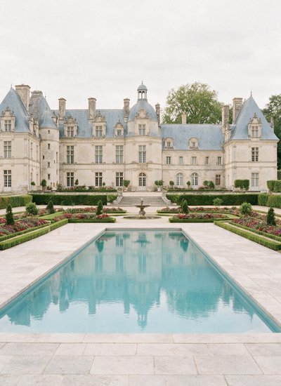 Luxury Swimming Pool